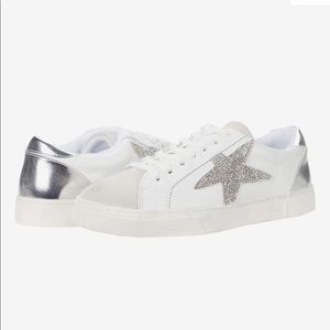 Steve Madden Rezume Sneaker 8.5